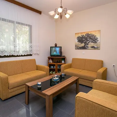 Apartment Eleni Limenaria (Thasos)